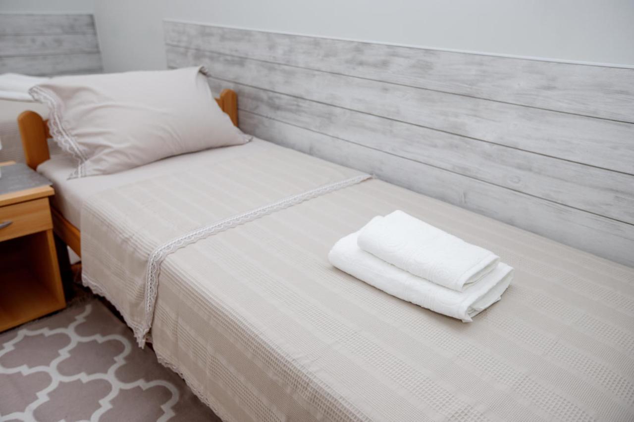 Angeli Vila Apartments ซูโบติกา ภายนอก รูปภาพ