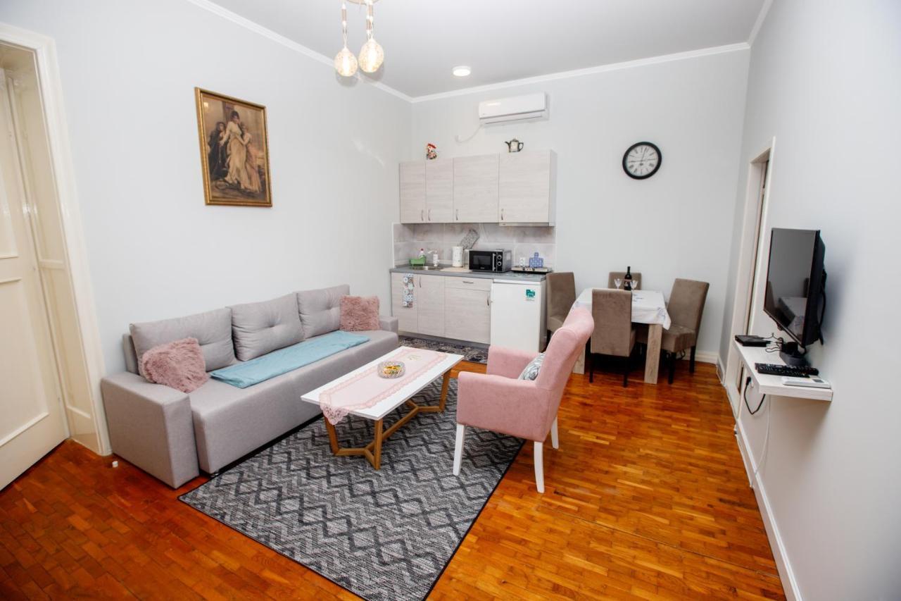 Angeli Vila Apartments ซูโบติกา ภายนอก รูปภาพ