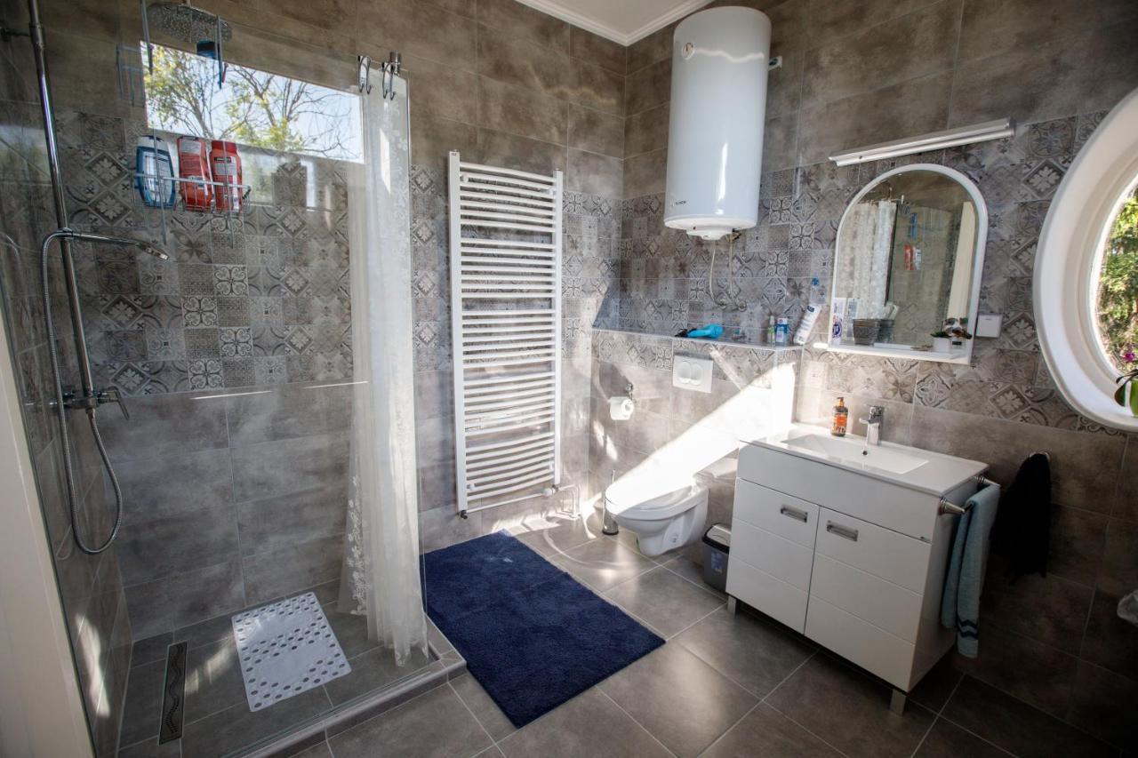 Angeli Vila Apartments ซูโบติกา ภายนอก รูปภาพ